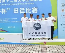 河套雷霆队鏖战三湘金雕队，足球巡回赛险胜，核心复出即建功。宿敌对话再升级(2019燃情黄金联赛)