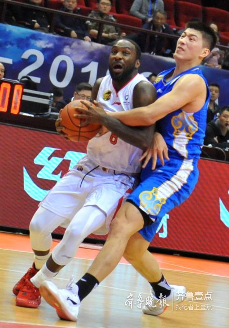  国足与巴林比赛裁判是谁 