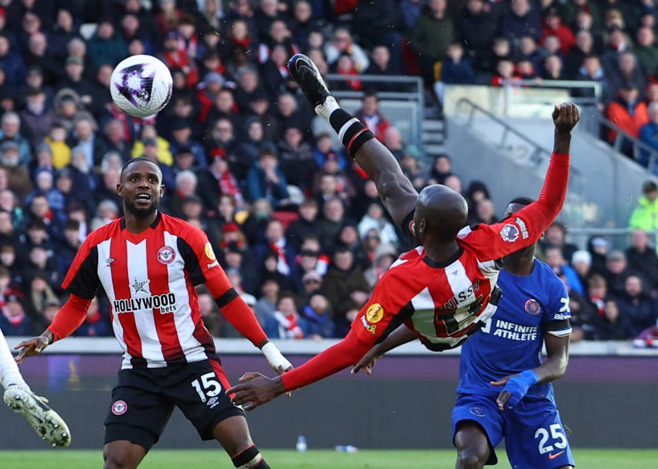 赛地聚焦——英超赛后热度飙升，迈阿密热火调整名单，赛场秩序良好，纪律约束更严格的简单介绍