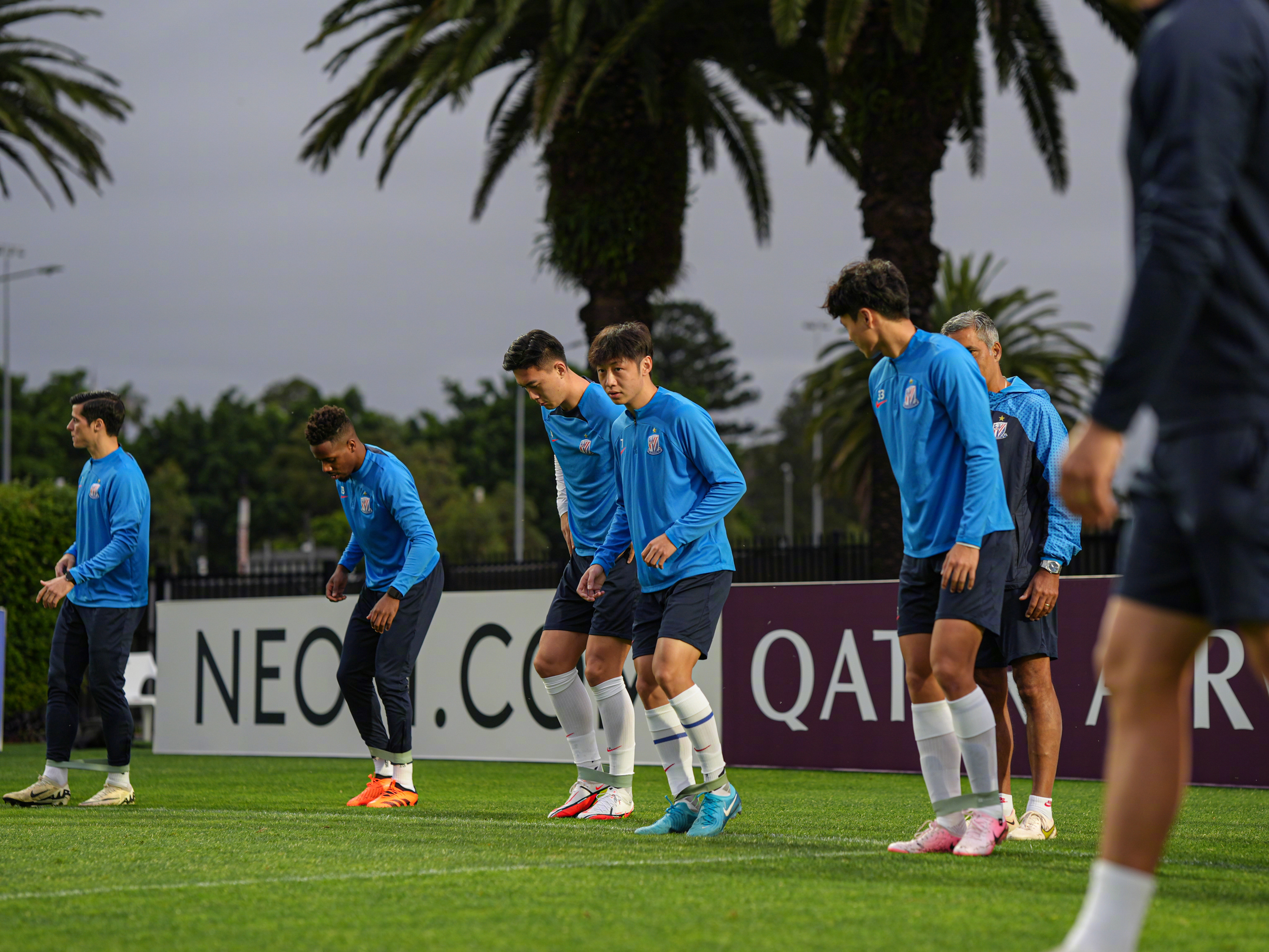 亚冠赛后再迎强敌;菲尼克斯太阳队长鼓劲;主帅态度:信心回归;更衣室氛围转暖(亚冠精英联赛对泰山队考验很大) 亚冠赛后再迎强敌;菲尼克斯太阳队长鼓劲;主帅态度:信心回归;更衣室氛围转暖(亚冠精英联赛对泰山队考验很大)