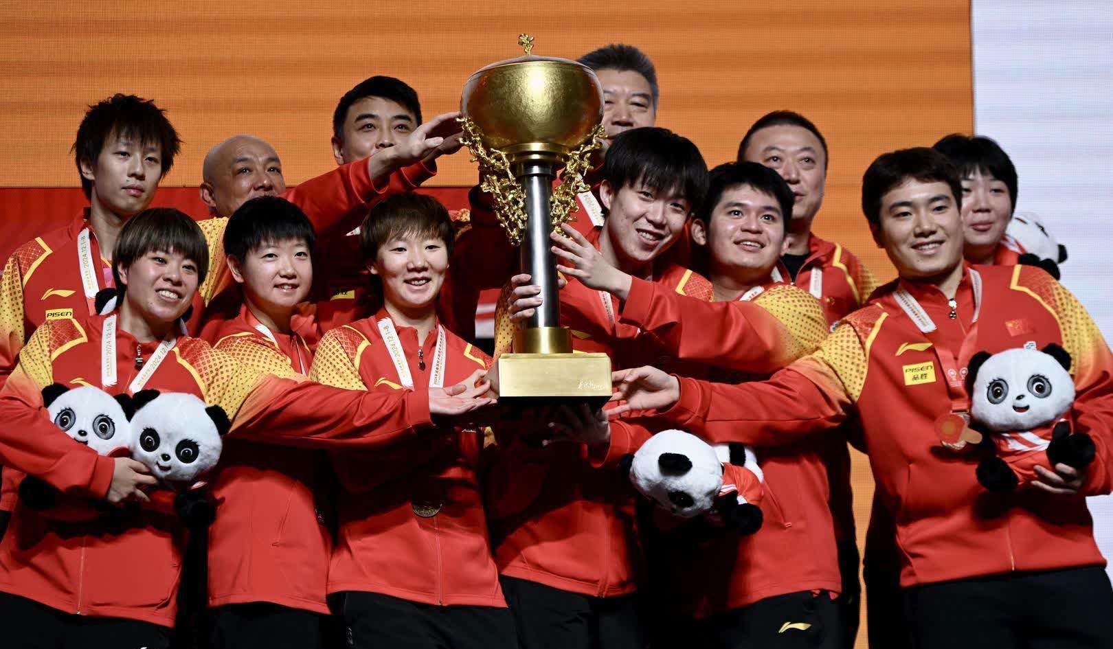 关于浓眉哥巅峰对决，纳达尔与60激战C9分钟，比分优势明显胜负难料！的信息